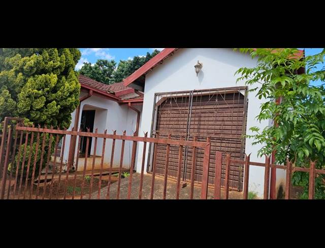 3 BEDROOM HOUSE FOR SALE IN VLEIFONTEIN